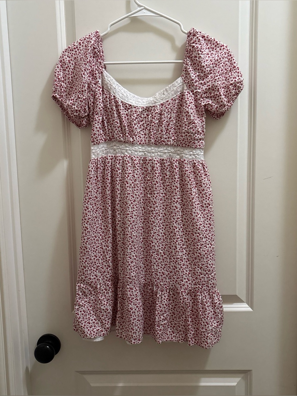Women’s Hollister Floral Lace Trim Dress Size S Milkmaid Cottage Core Y2K